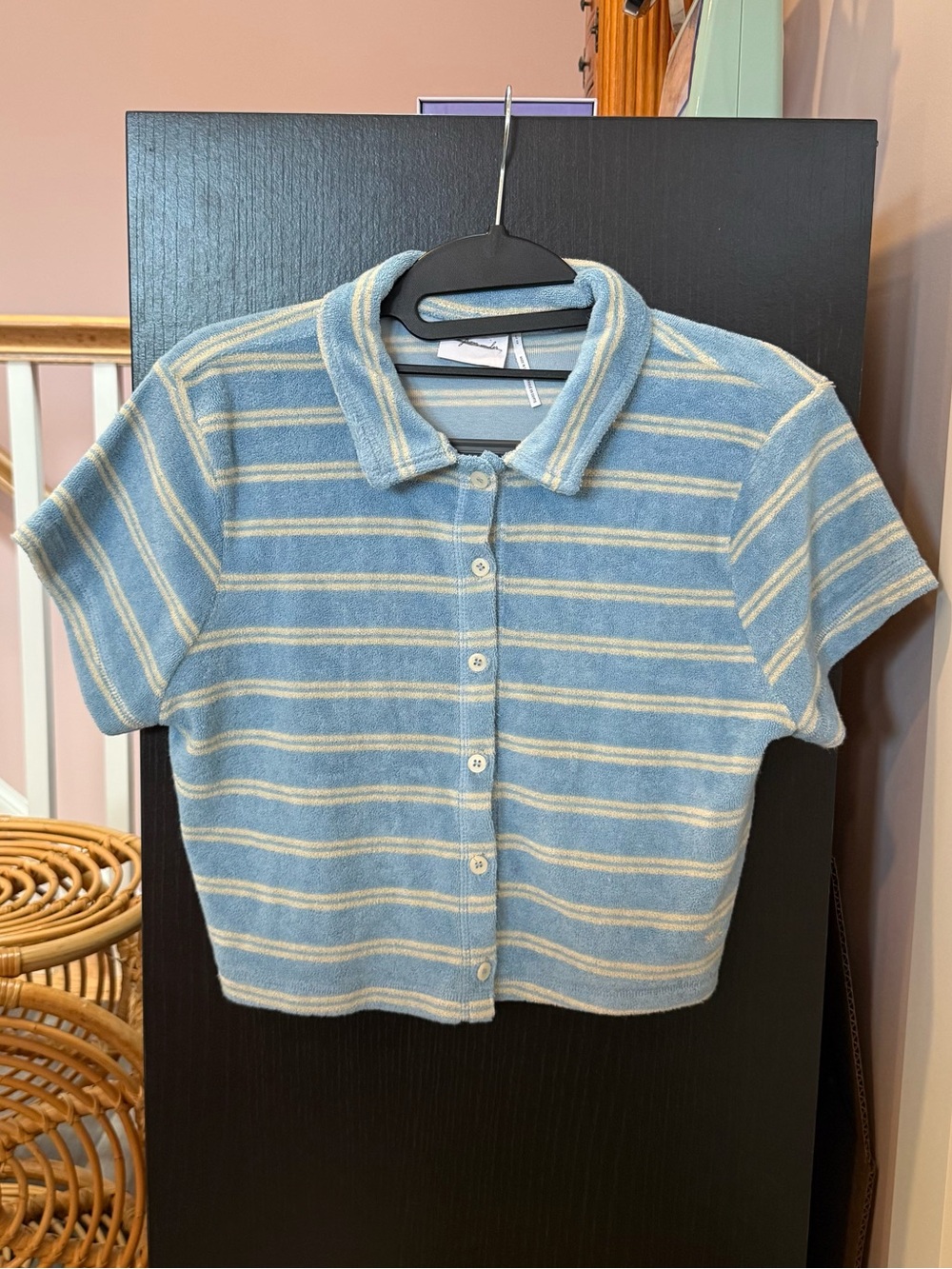 Urban Outfitters Blue & Cream Striped Button-Front Shirt